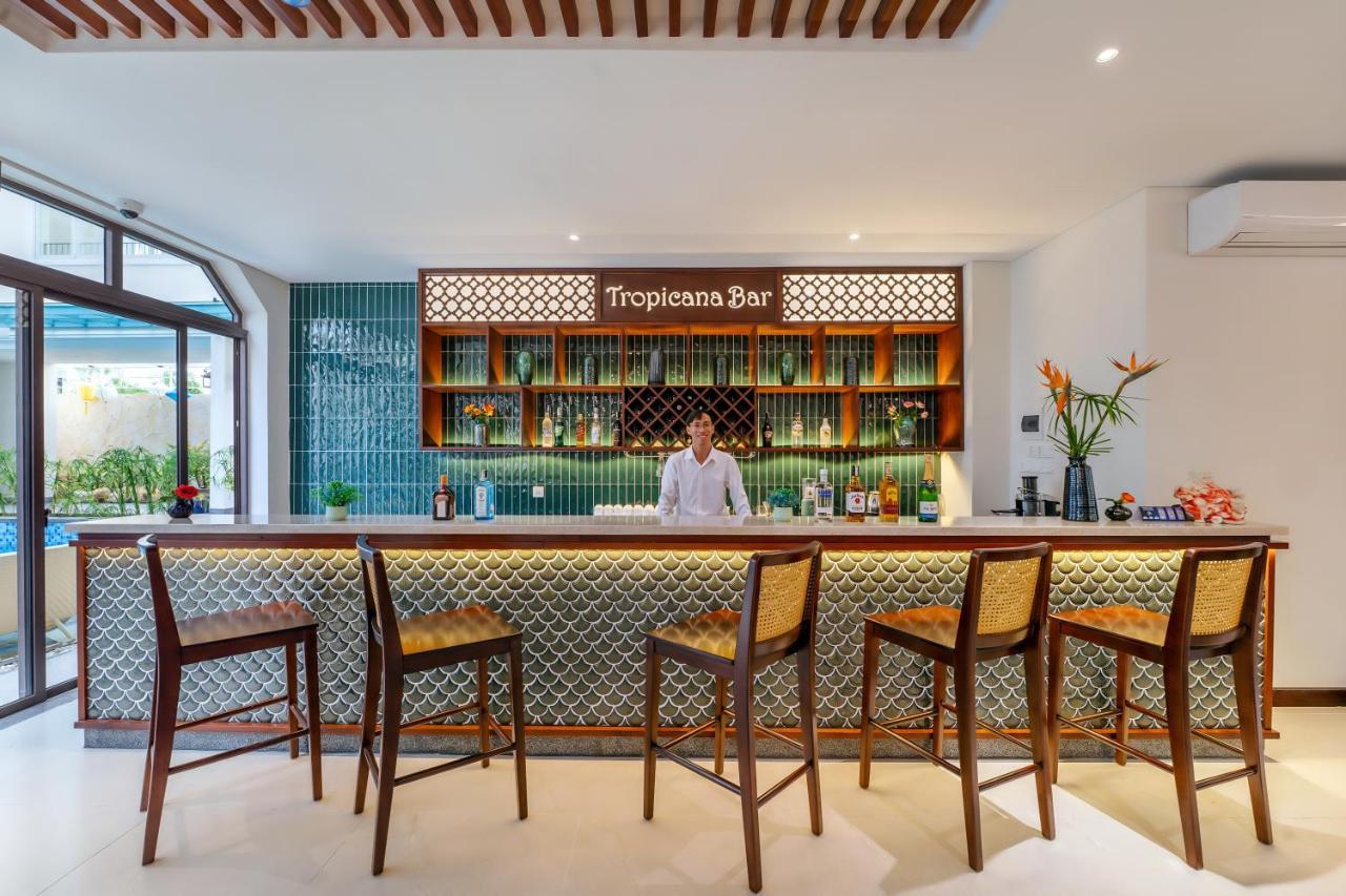 Amina Lantana Hoi An Hotel & Spa Экстерьер фото