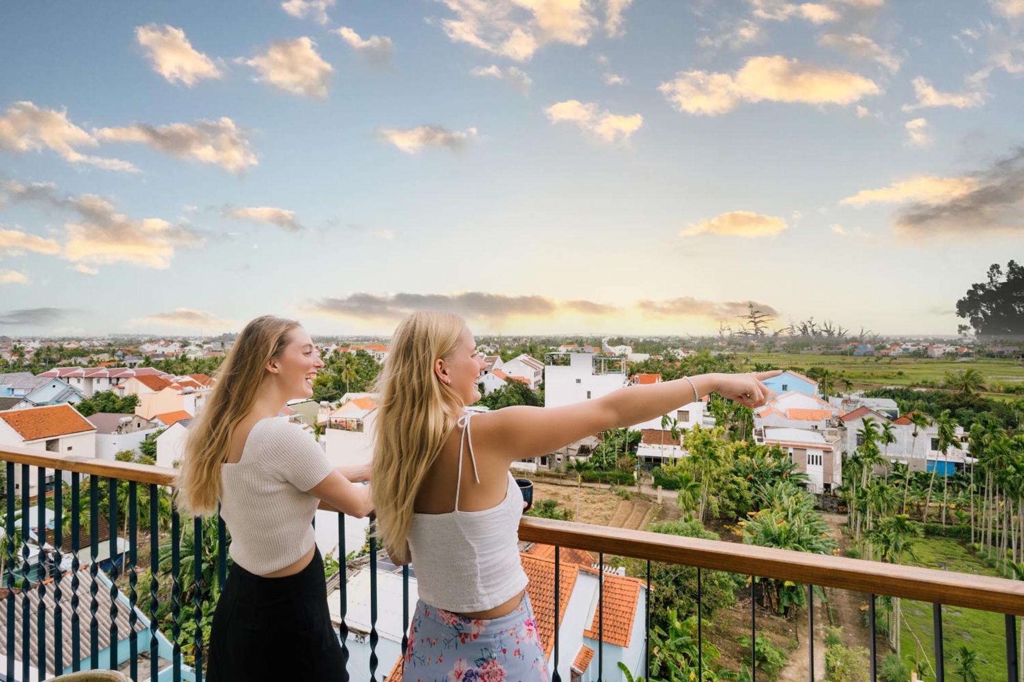 Amina Lantana Hoi An Hotel & Spa Экстерьер фото
