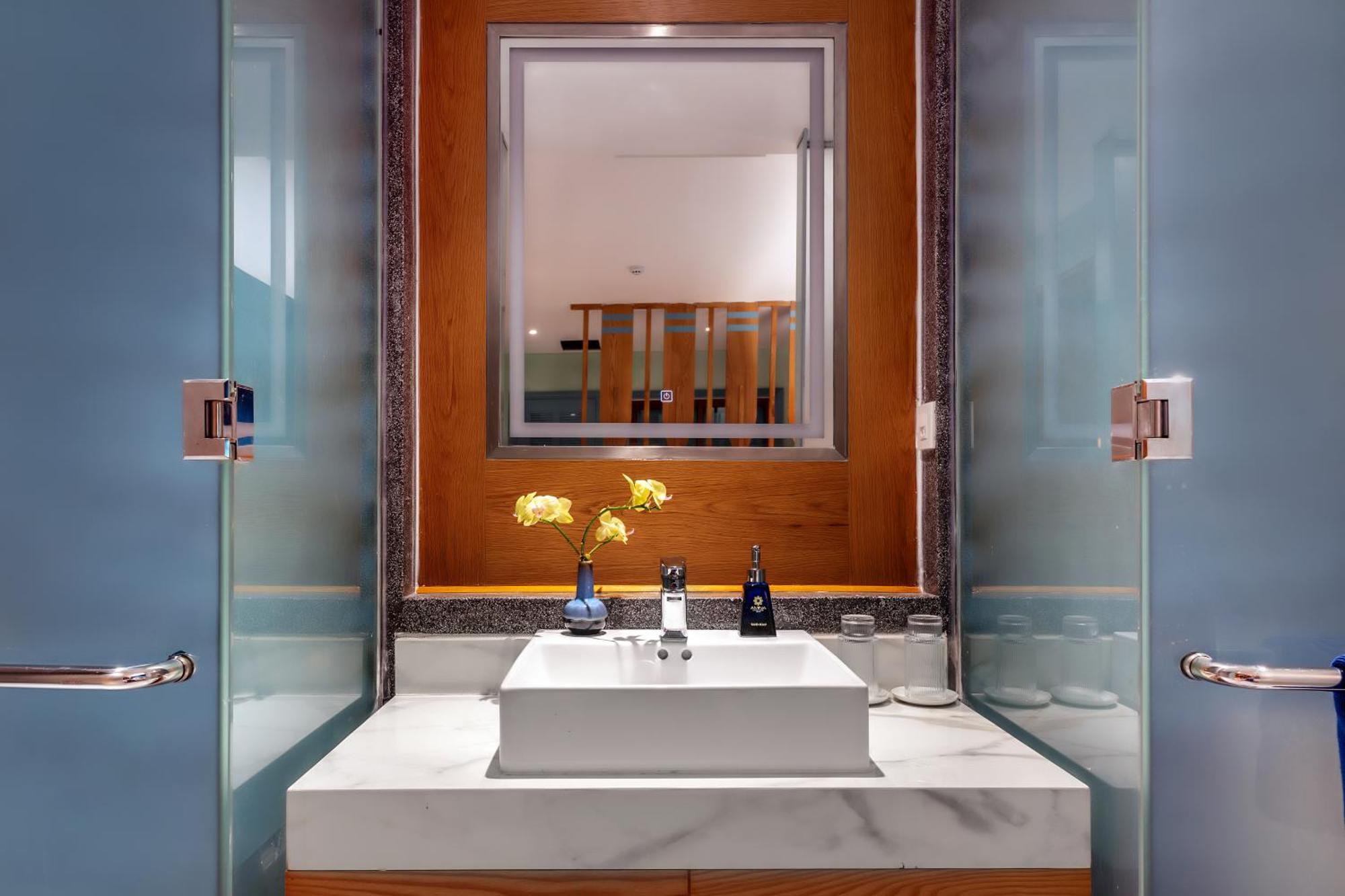Amina Lantana Hoi An Hotel & Spa Экстерьер фото