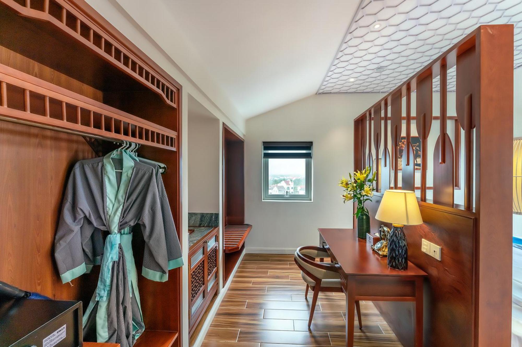 Amina Lantana Hoi An Hotel & Spa Экстерьер фото